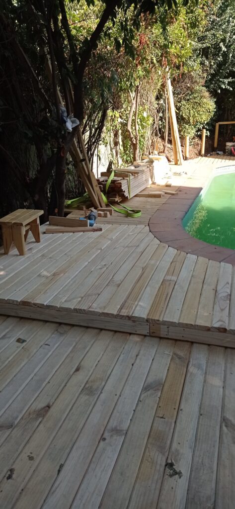 deck (18)